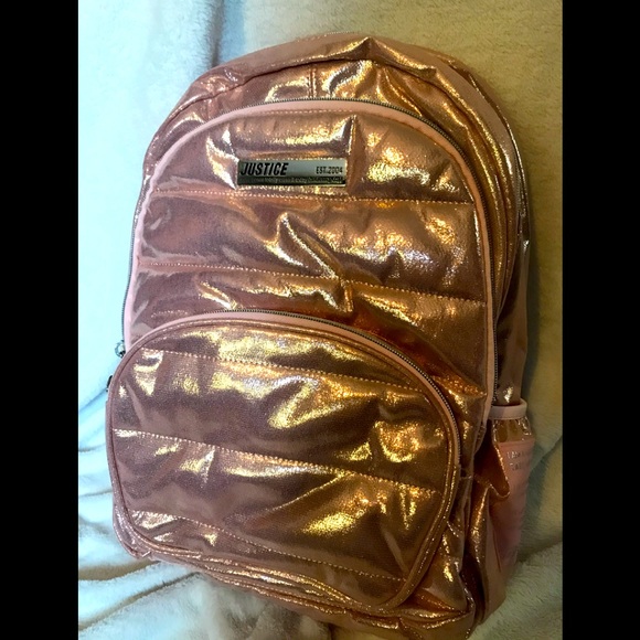 Backpack - Picture 2 of 9